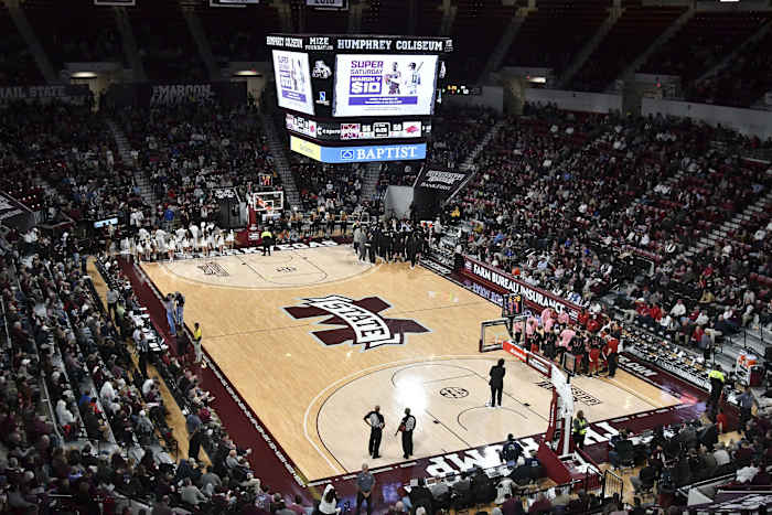 HUMPHREY COLISEUM IN STARKVILLE, MISSISSIPPI.